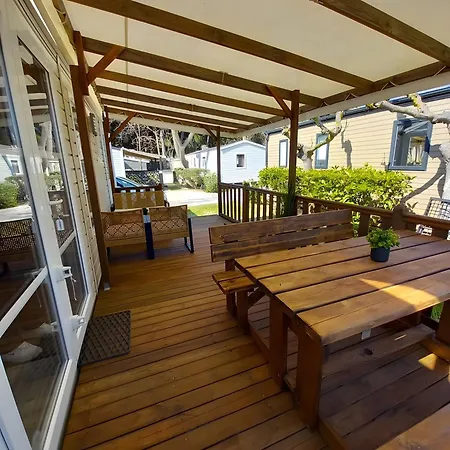 Mobil-home Au Castellas Prázdninový areál *