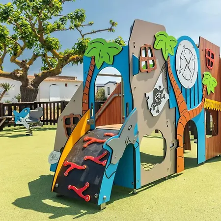 Mobil-home Au Castellas פארק נופש